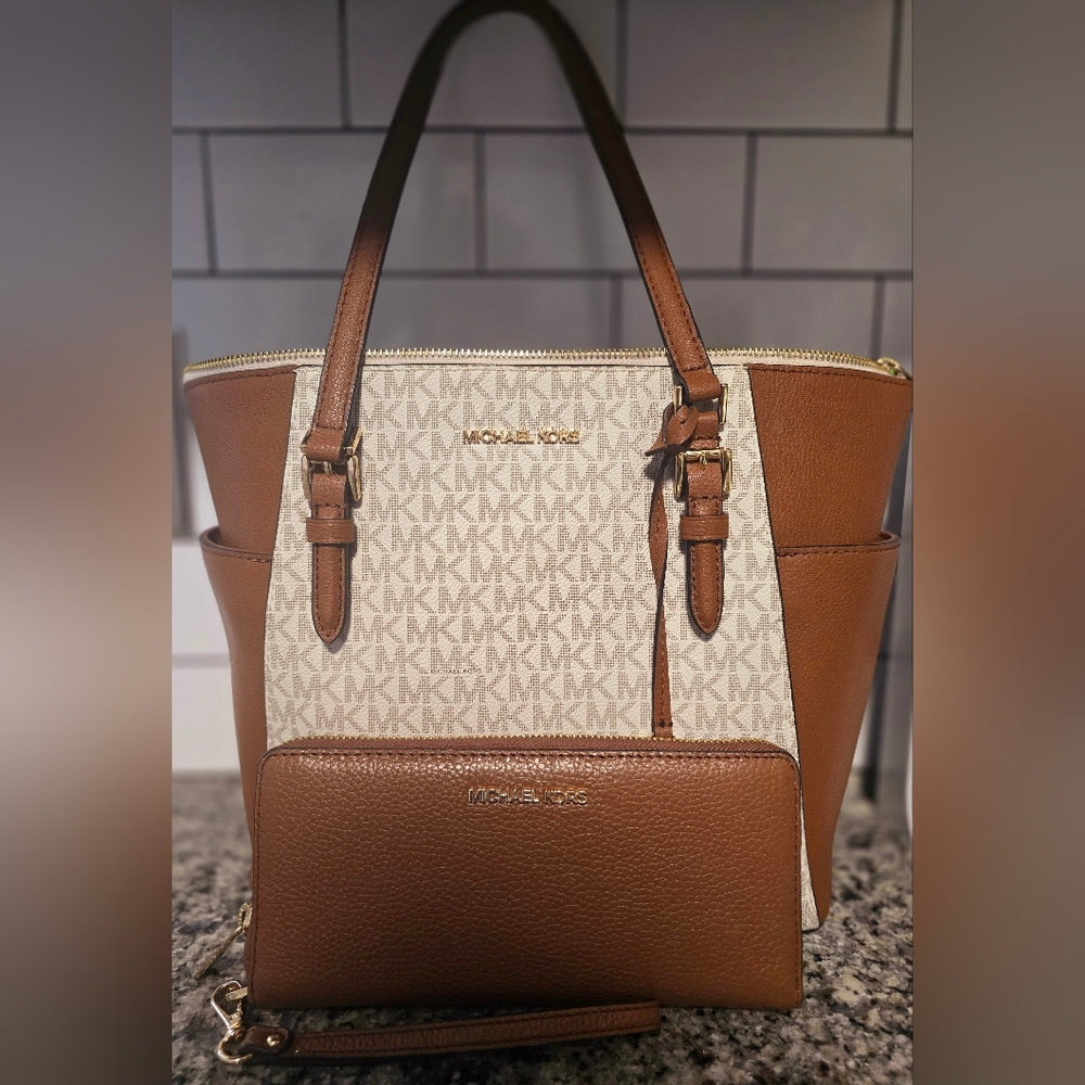 Michael Kors Purse and Wallet